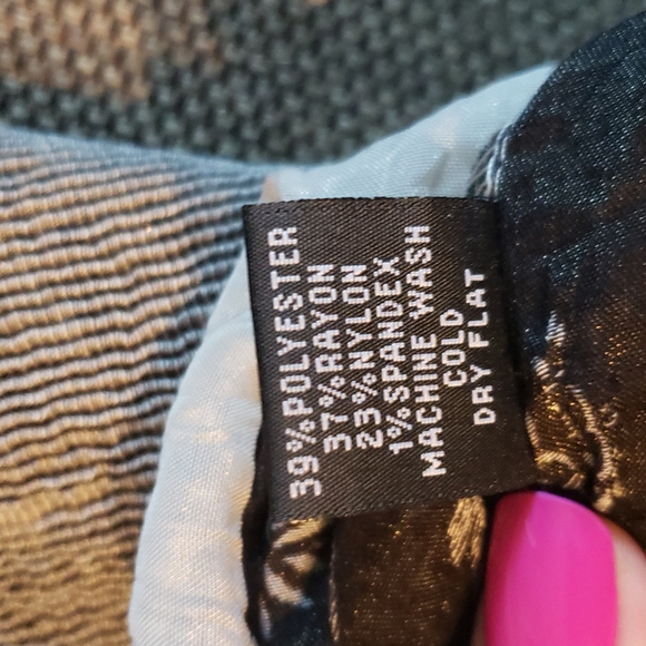 Lapis Strapless Maxi - Picture 4 of 7